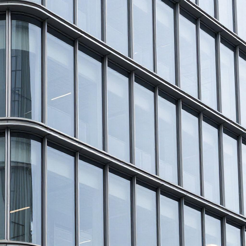 Guia Completo sobre Perfis de Alumínio para Vidros Temperados: Benefícios e Usos Essenciais