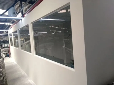 Divisória drywall com vidro